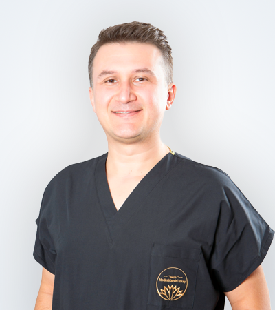 Dr. Dt. Kadir Anıl Naneci